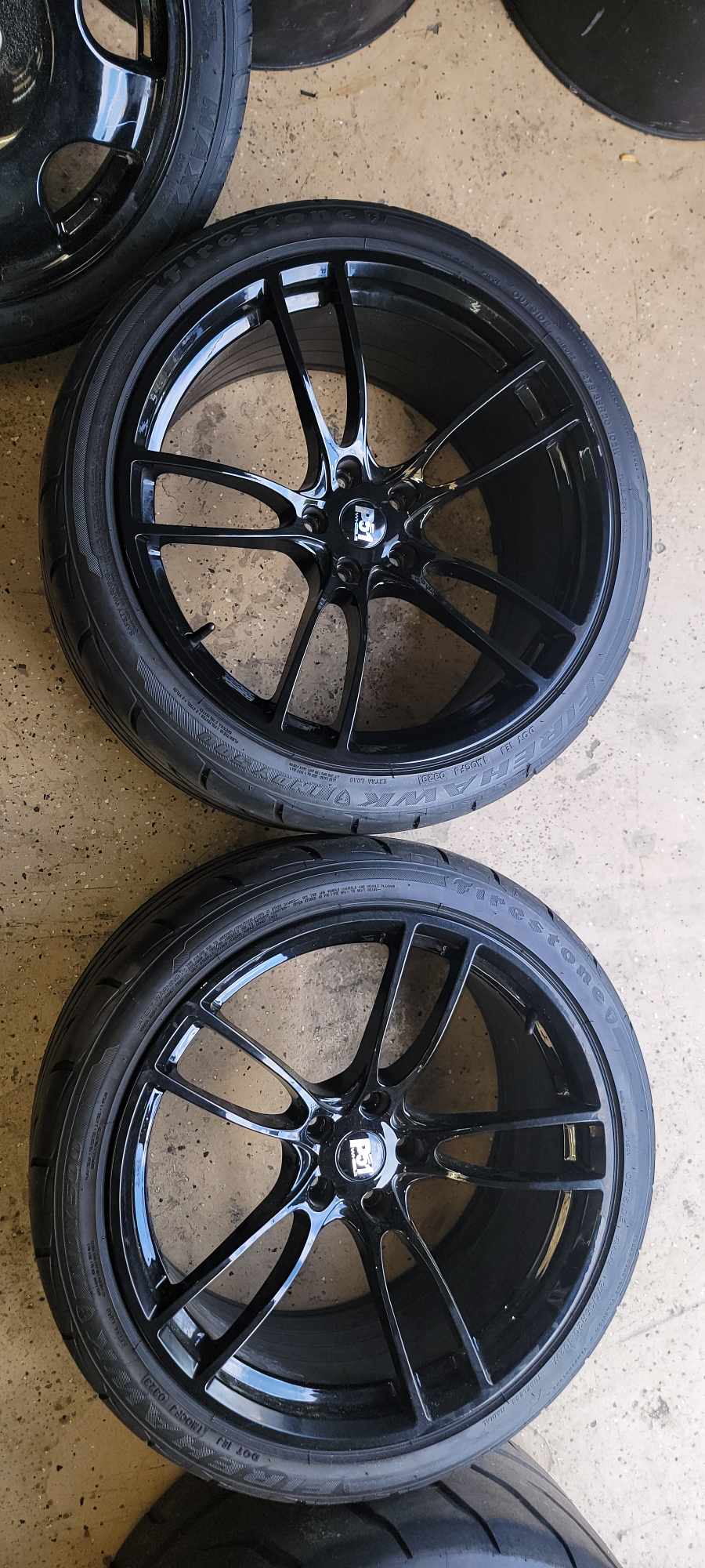 USED PARTS: P51 20" Gloss Black Wheels w/Toyo Proxes R888R