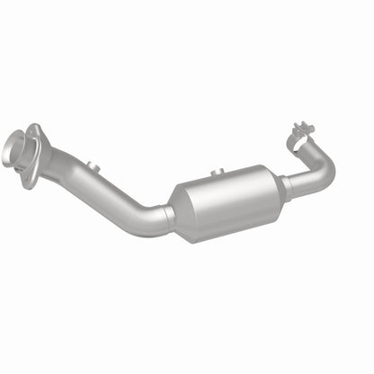 MagnaFlow 18-20 Ford F-150 V6 3.3L Left Underbody Direct-Fit Catalytic Converter