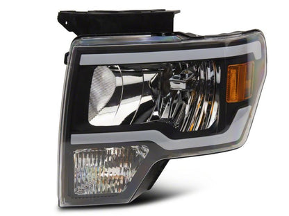 Raxiom 09-14 Ford F-150 Axial Series Faro con barra LED SEQL - Carcasa negra (lente transparente)