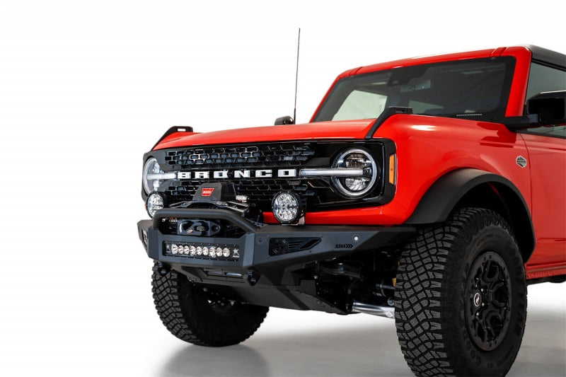 Addictive Desert Designs 2021+ Ford Bronco Rock Fighter Parachoques delantero - Negro martillo