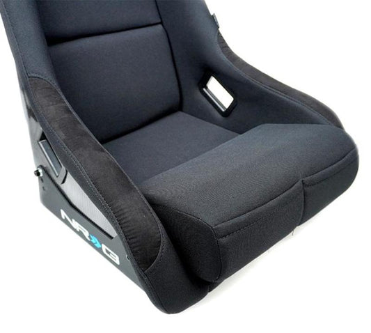 Asiento envolvente de fibra de carbono NRG - Grande