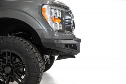 Addictive Desert Designs Parachoques delantero HoneyBadger para Ford F-150 2021 con aro superior