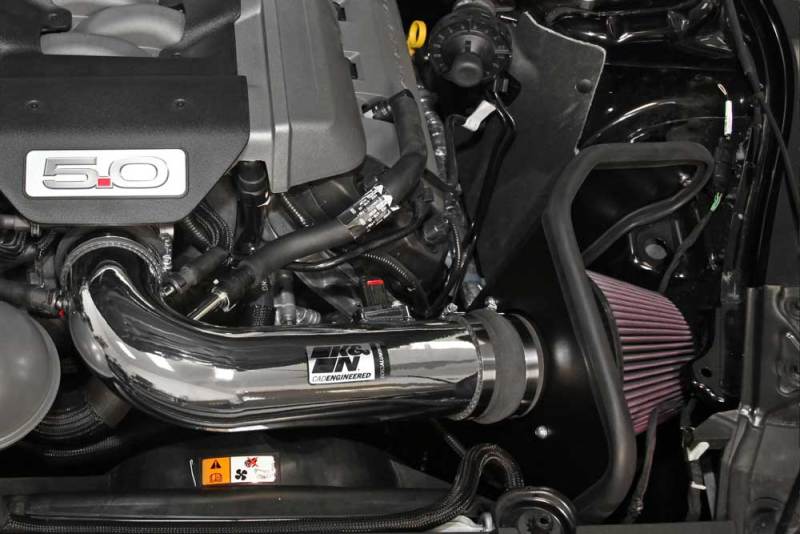 Kit de admisión K&amp;N 2015 Ford Mustang GT 5.0L V8 Typhoon