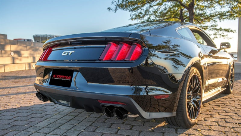 Corsa 18-22 Ford Mustang GT 5.0 Escape trasero de gato de 3 pulgadas Puntas cuádruples negras (deportivo)
