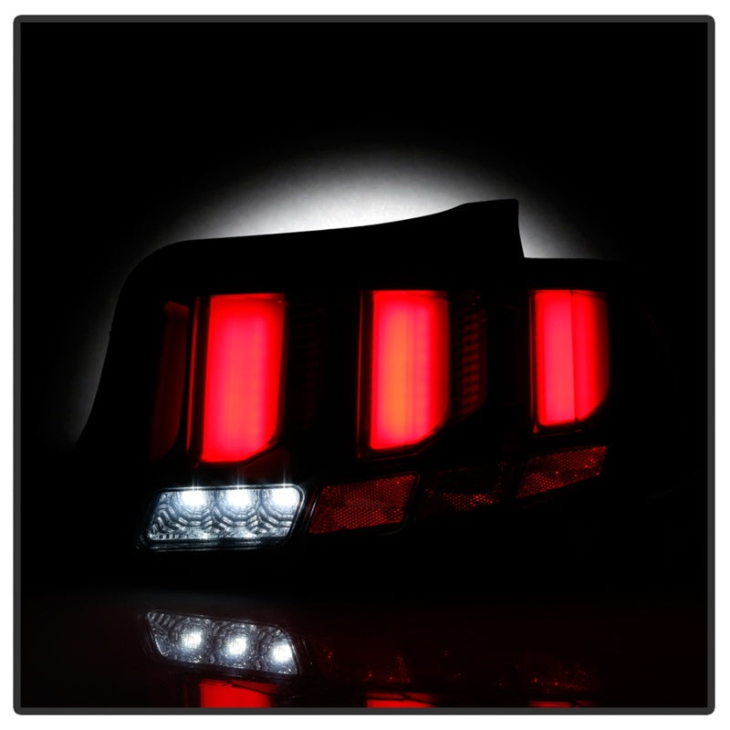 Spyder 10-12 Ford Mustang barra de luz Seq luces traseras LED de señal de giro - humo ALT-YD-FM10-LED-SM