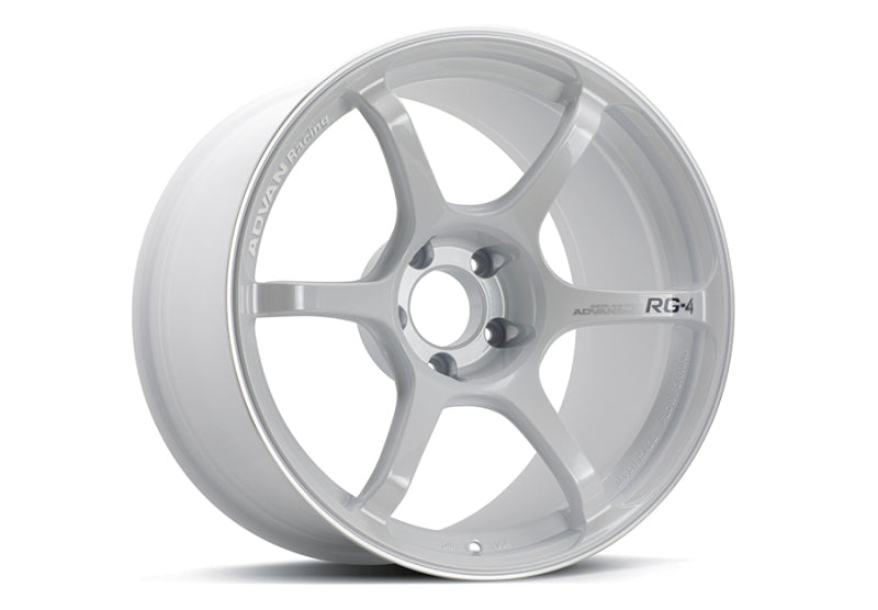 Advan RG-4 18x11 +30 5-114.3 Racing White Metallic y rueda de anillo