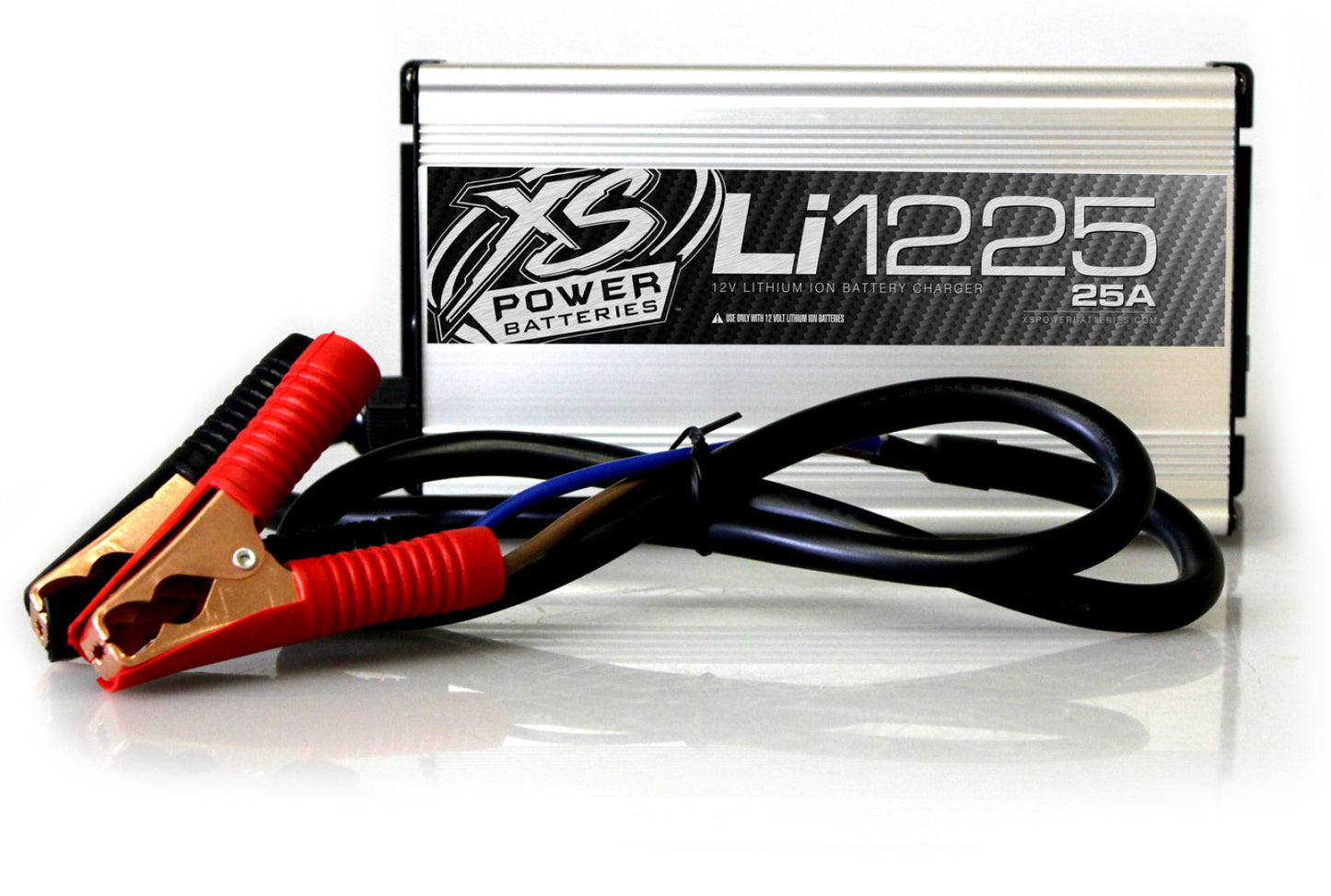 XS Power Batteries 12V High Frequency Lithium IntelliCharger, 25A