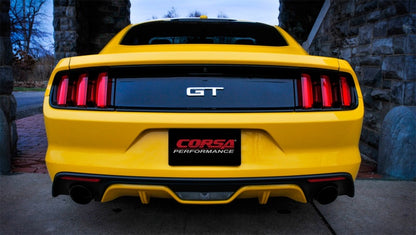 Corsa 15-17 Ford Mustang GT Fastback 5.0 Escape Xtreme Cat Back de 3 pulgadas con puntas dobles negras de 4.5 pulgadas