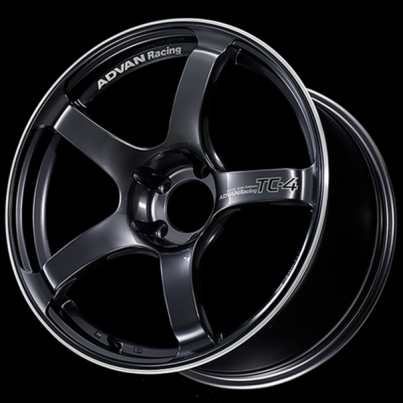 Advan TC4 18x8.5 +38 5-114.3 Racing Gunmetallic y rueda de aro