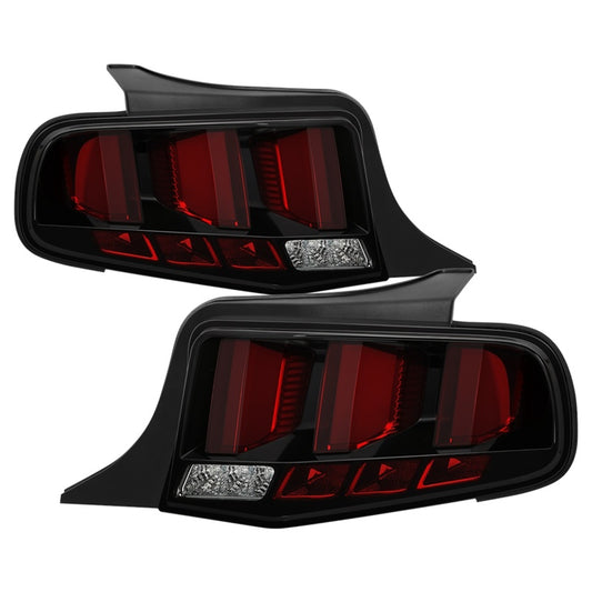 Spyder 10-12 Ford Mustang barra de luz roja LED luces traseras secuenciales - Blk ALT-YD-FM10-RBLED-BK